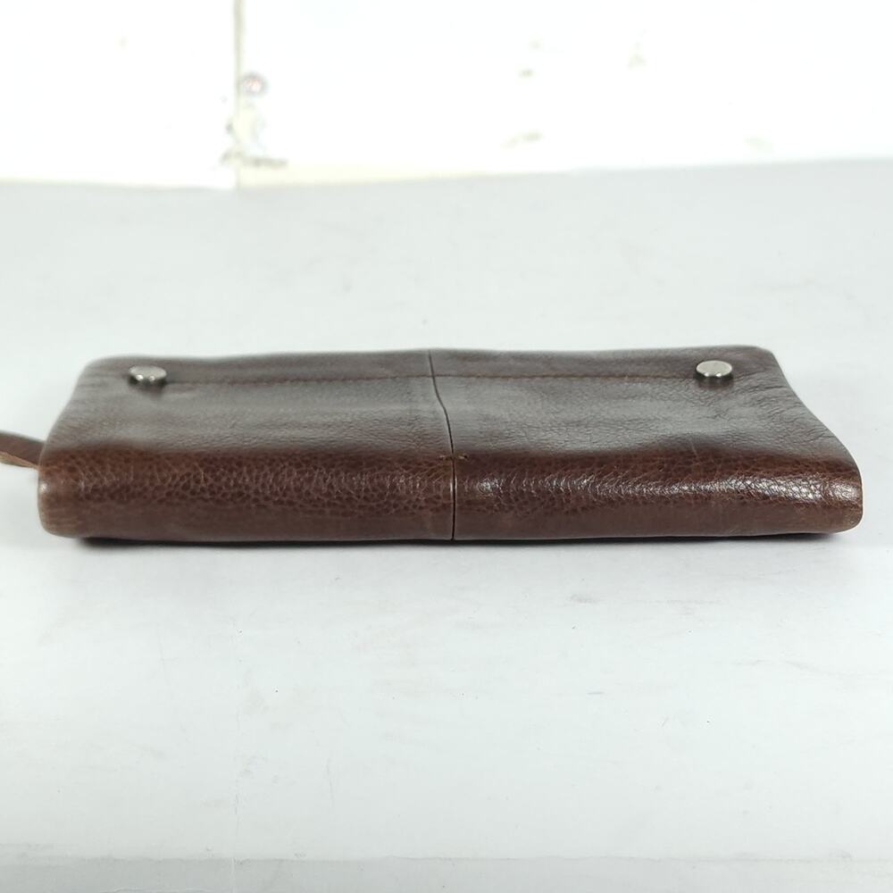 LATICO Terry Brown Distressed Leather Credit Cards Slots Flap Bifold Wallet - Picture 4 of 12